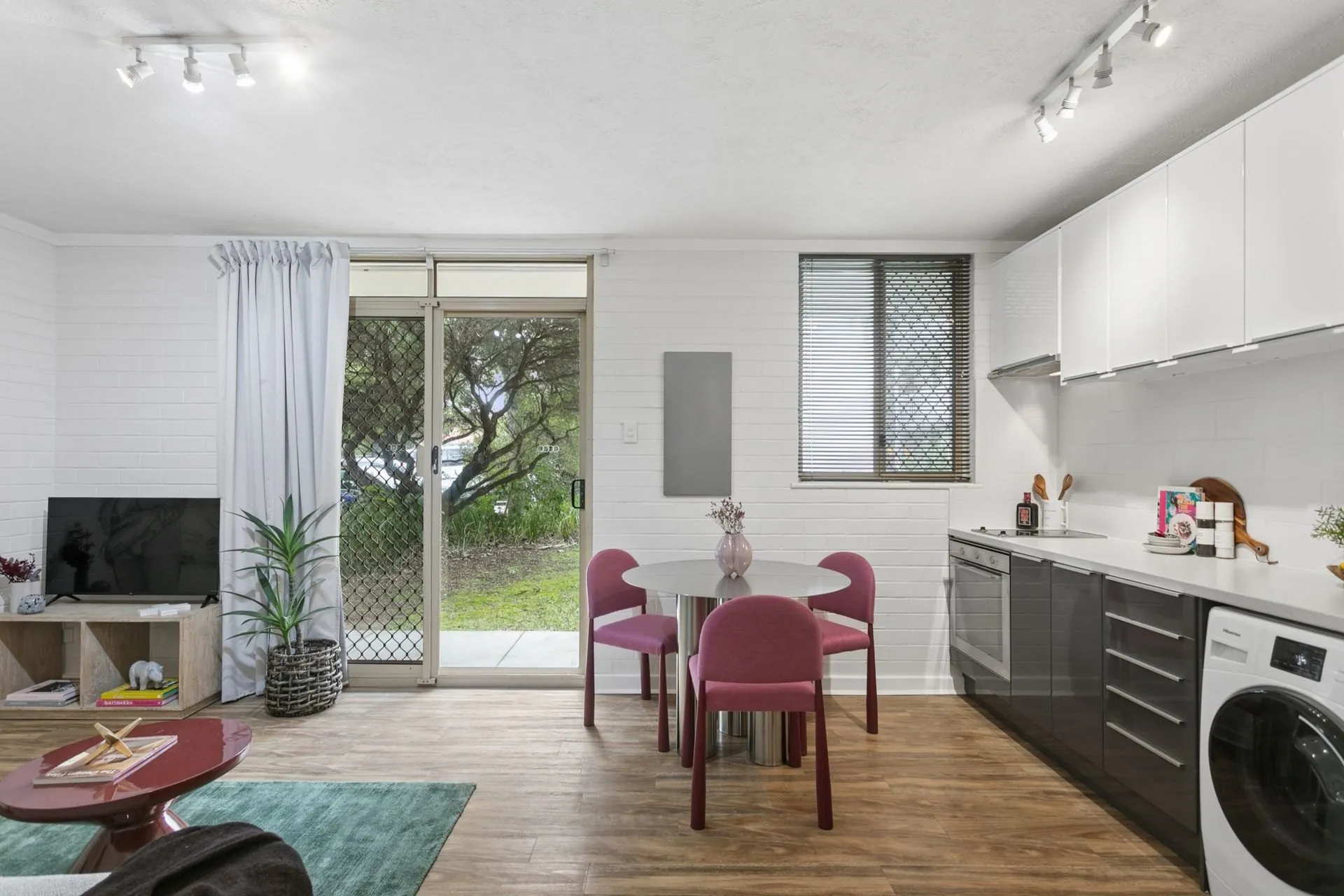 6/159 Fairway, Crawley, photo 1